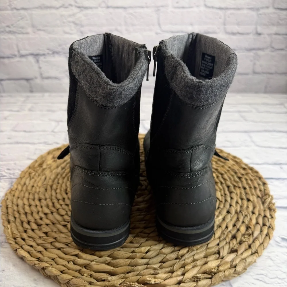 L.L. Bean Women's Black Leather Ankle Boots. Size 9. Outdoors. Warm Boots.Hiking